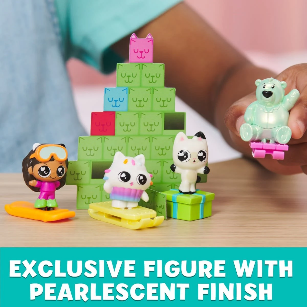 DreamWorks Gabby's Dollhouse Christmas Kitty Cat Surprise Advent Calendar 4 DreamWorks Gabby's Dollhouse Christmas Kitty Cat Surprise Advent Calendar - Image 4