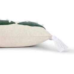 Christmas Tree Cushion -Christmas Gift Shop 15945cc8 375f 4bae 865c 71ee5e71c6a4