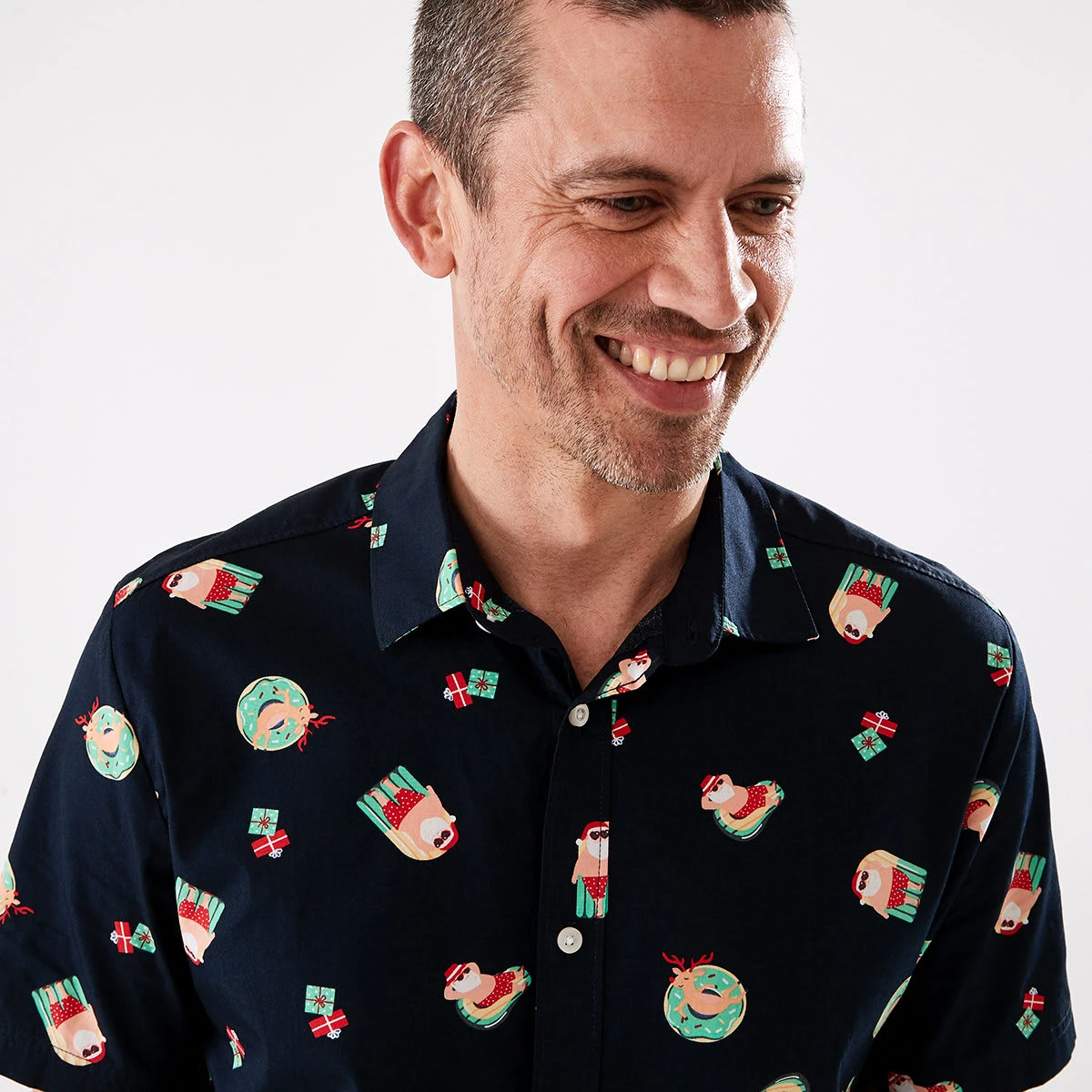 Short Sleeve Christmas Print Shirt 8 Short Sleeve Christmas Print Shirt - Image 8