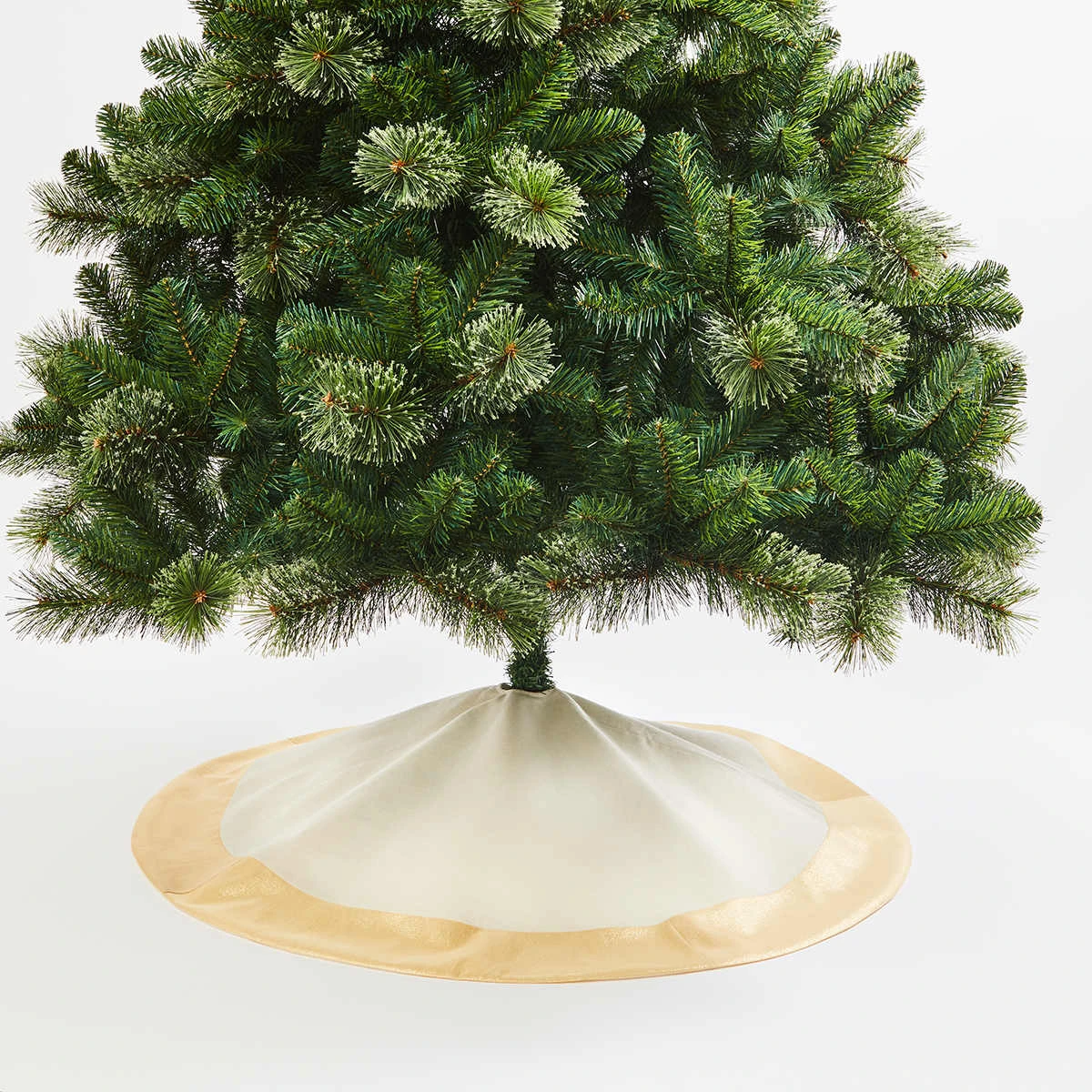 1m Christmas Sparkle Tree Skirt - Assorted 4 1m Christmas Sparkle Tree Skirt - Assorted - Image 4