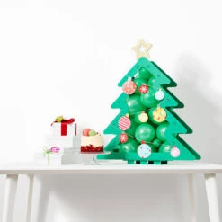 Christmas Tree Balloon Stand -Christmas Gift Shop c8a4e1bb e55d 47f3 9652 0876de75e1c4