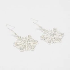 Christmas Snowflake Earrings - White And Silver Tone -Christmas Gift Shop d0044f0d d600 4636 b958 da1a3725c4c7
