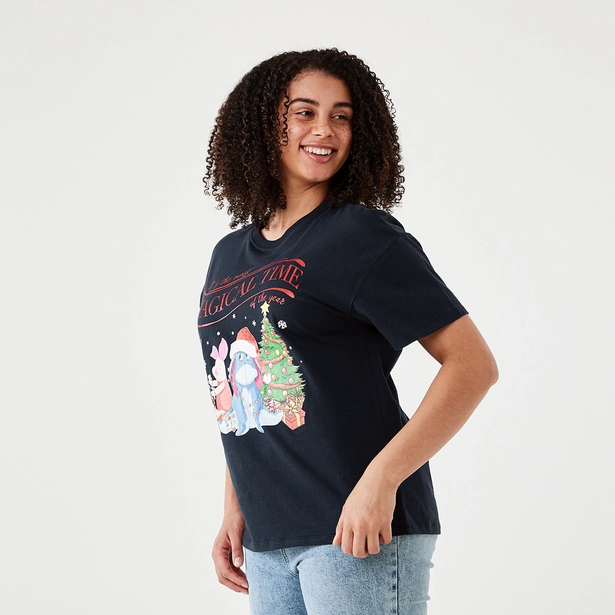 Short Sleeve Winnie The Pooh License Christmas T-shirt 1 Short Sleeve Winnie The Pooh License Christmas T-shirt