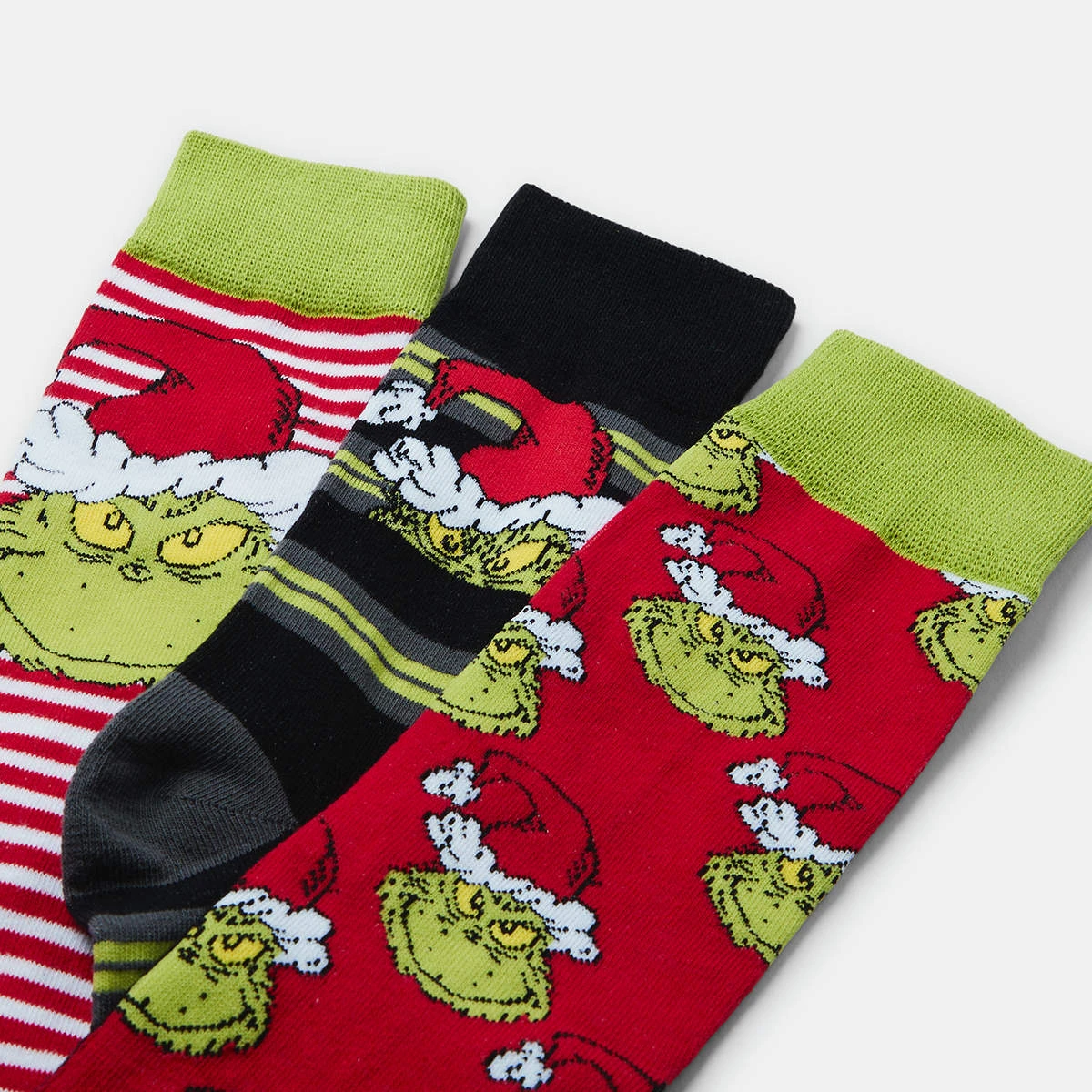 3 Pack The Grinch Christmas License Socks 2 3 Pack The Grinch Christmas License Socks - Image 2
